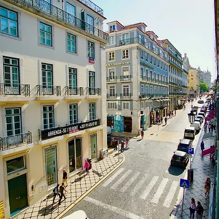 Chiado Lägenhet *